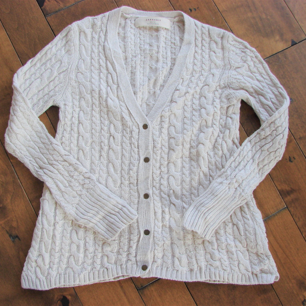 Zara Cable Knit Oatmeal Beige Cardigan Sweater